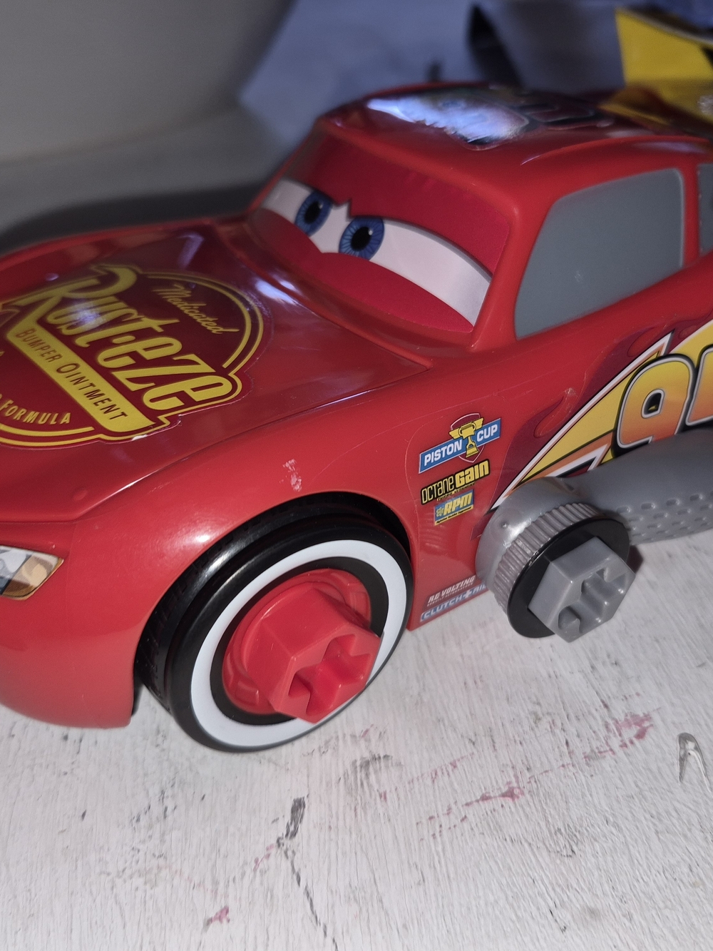 Disney Cars 3 Race Ready Lightening Mcqueen Toolkit